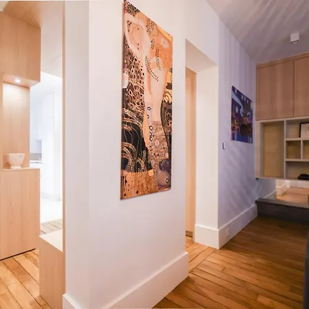 Апартаменты Guestready - De Luxe Proche De La Tour Eiffel Париж