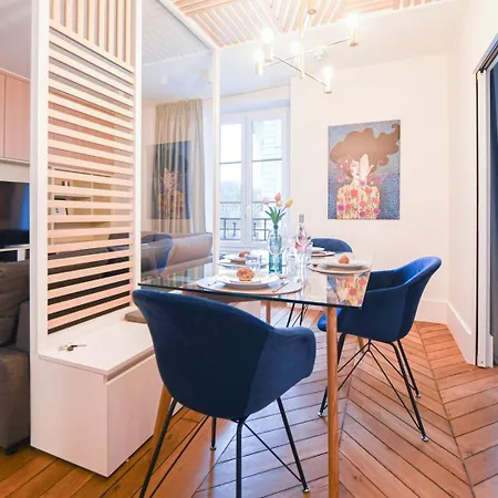 Апартаменты Guestready - De Luxe Proche De La Tour Eiffel *