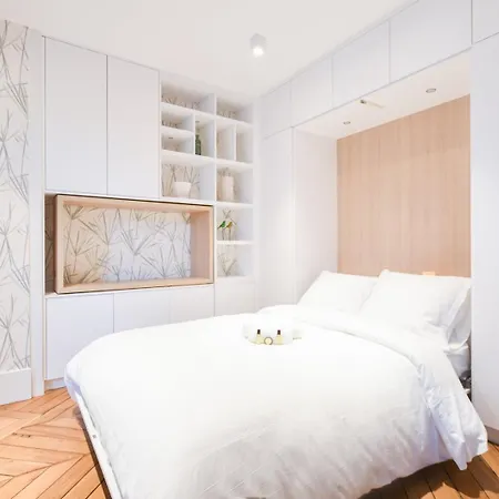 Апартаменты Guestready - De Luxe Proche De La Tour Eiffel