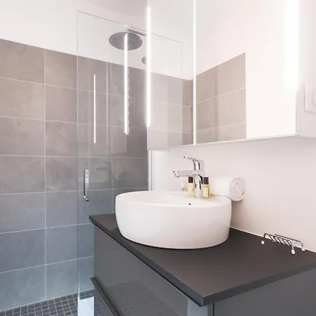 Apartment Guestready - De Luxe Proche De La Tour Eiffel