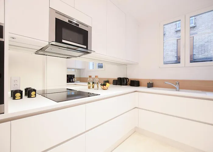 Guestready - De Luxe Proche De La Tour Eiffel * Paris